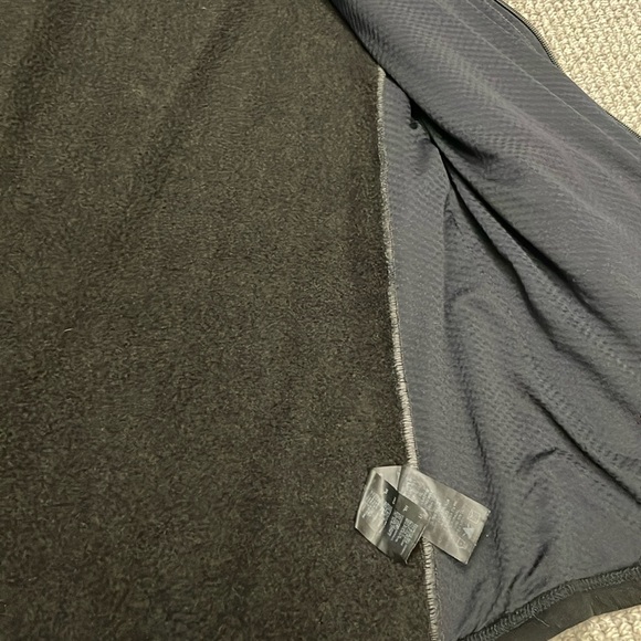 Men's Kuhl Fleece Vest, Size XL, Color Black - Picture 8 of 14